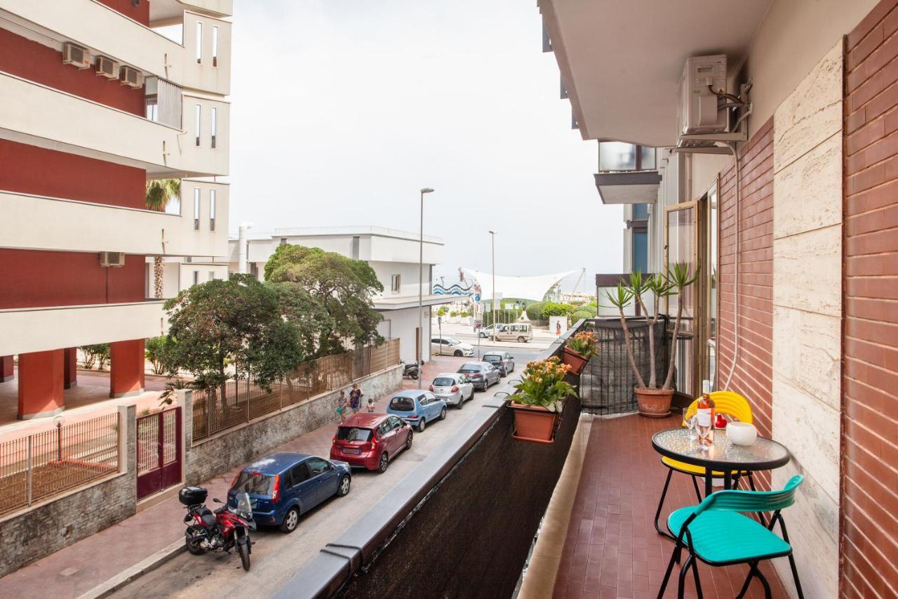 Pane & Pomodoro Beach Roomy Flat Bari Exterior foto